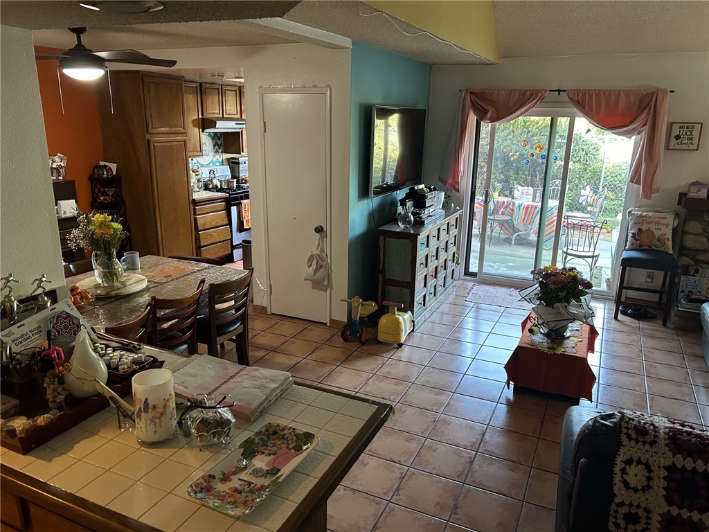 5345 Peck Road B Property Photo 10