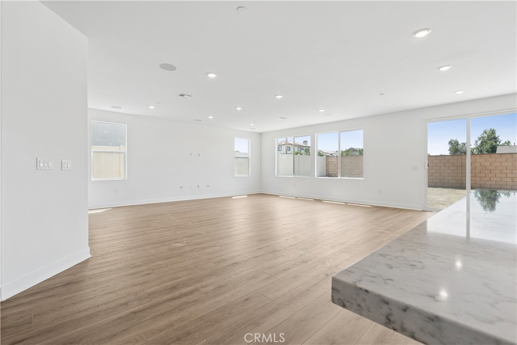 1700 Sandpiper Avenue Property Photo 14