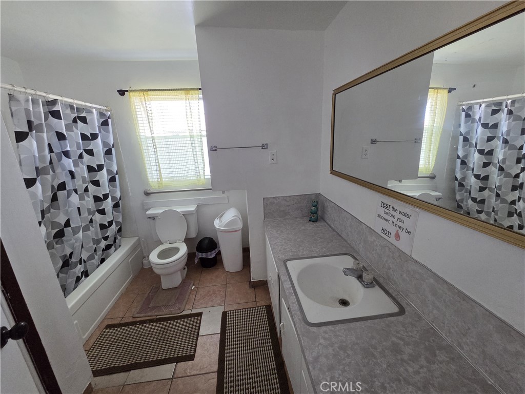 397 E Main Property Photo 15