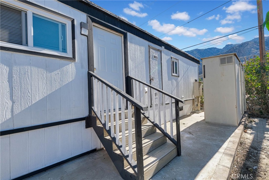 51867 Lois Avenue Property Photo 3