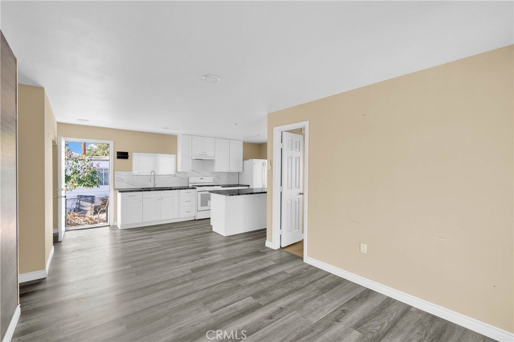 51867 Lois Avenue Property Photo 15