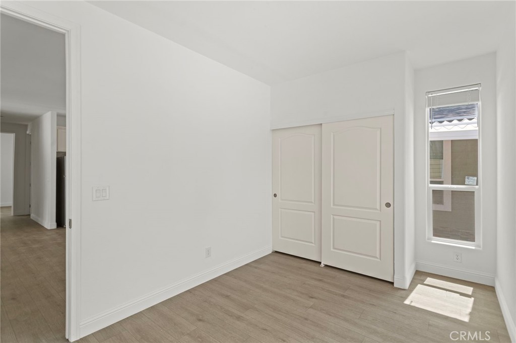 22113 Grand Terrace Rd 7 Property Photo 12