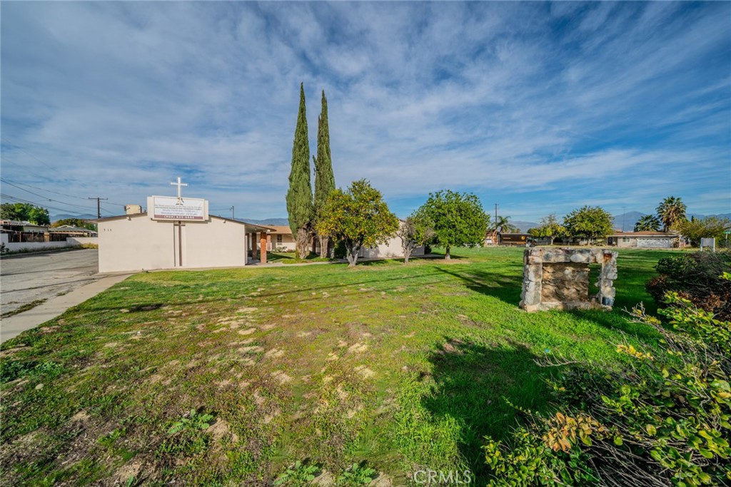 711 W C Property Photo 2