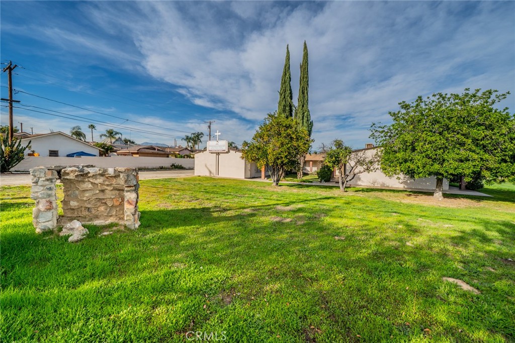 711 W C Property Photo 3
