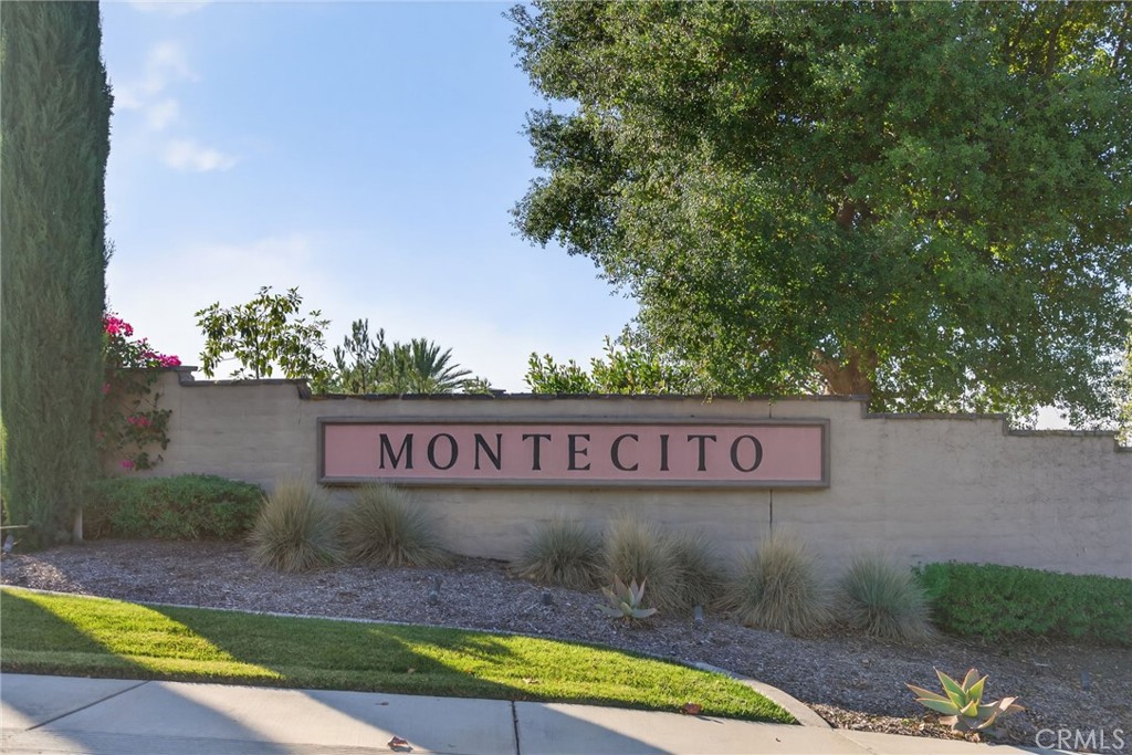 7478 Via Montecito Property Photo 1