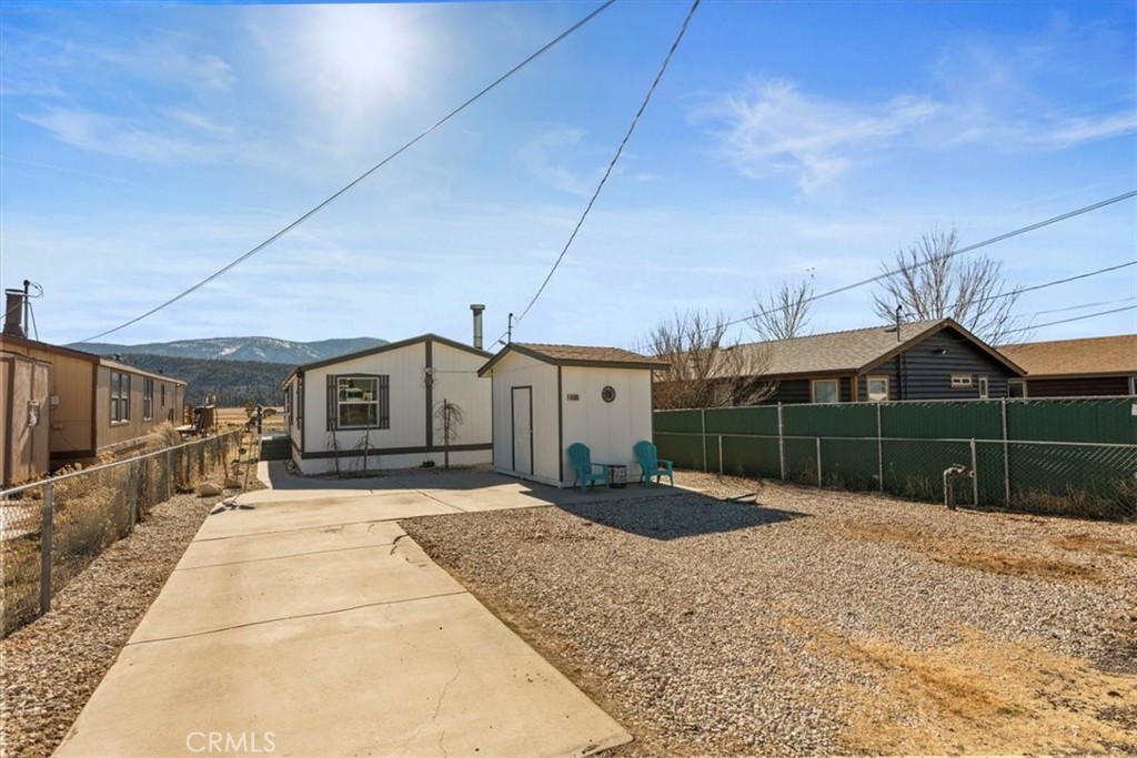 45935 Parkway Property Photo 5