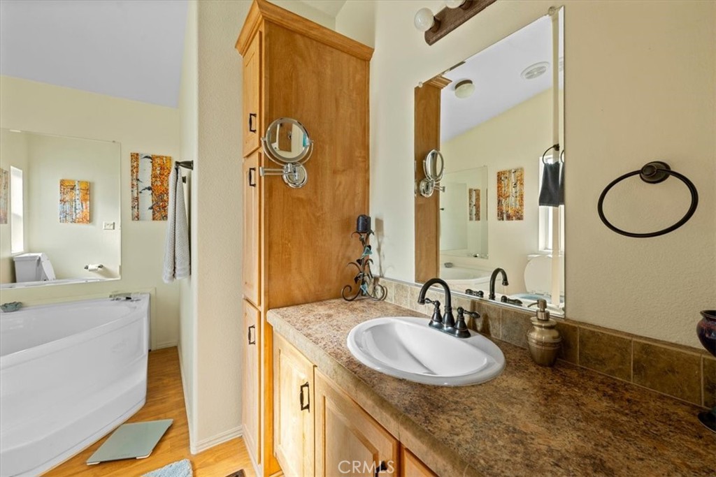 45935 Parkway Property Photo 33