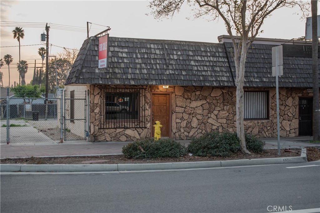 5506 Mission Property Photo 2
