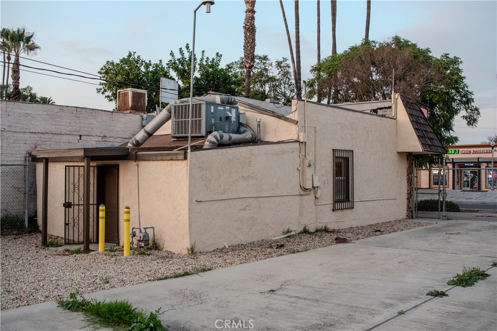 5506 Mission Property Photo 3