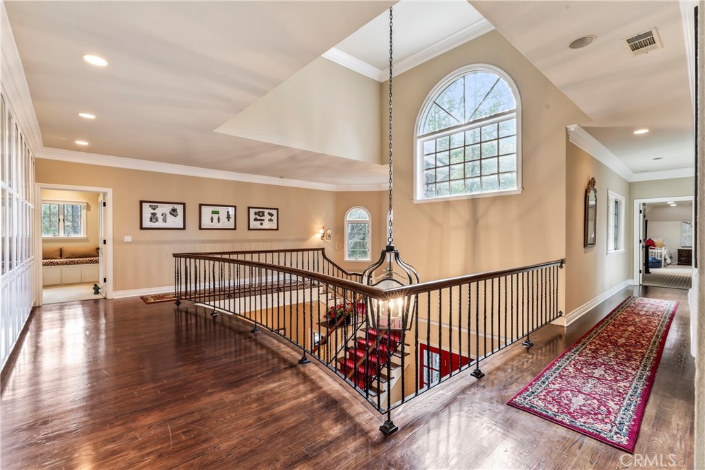 699 Brentwood Property Photo 18