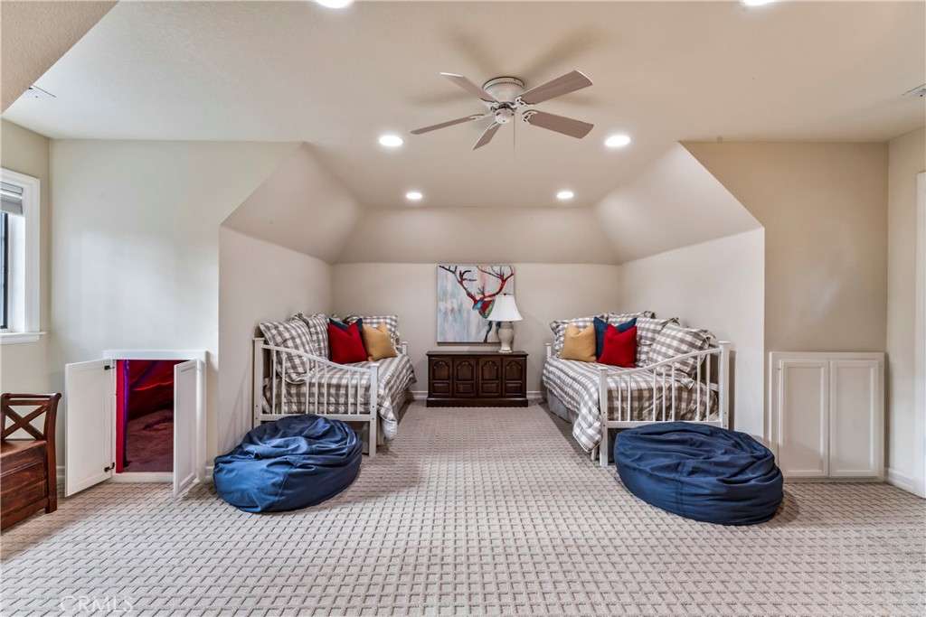 699 Brentwood Property Photo 21