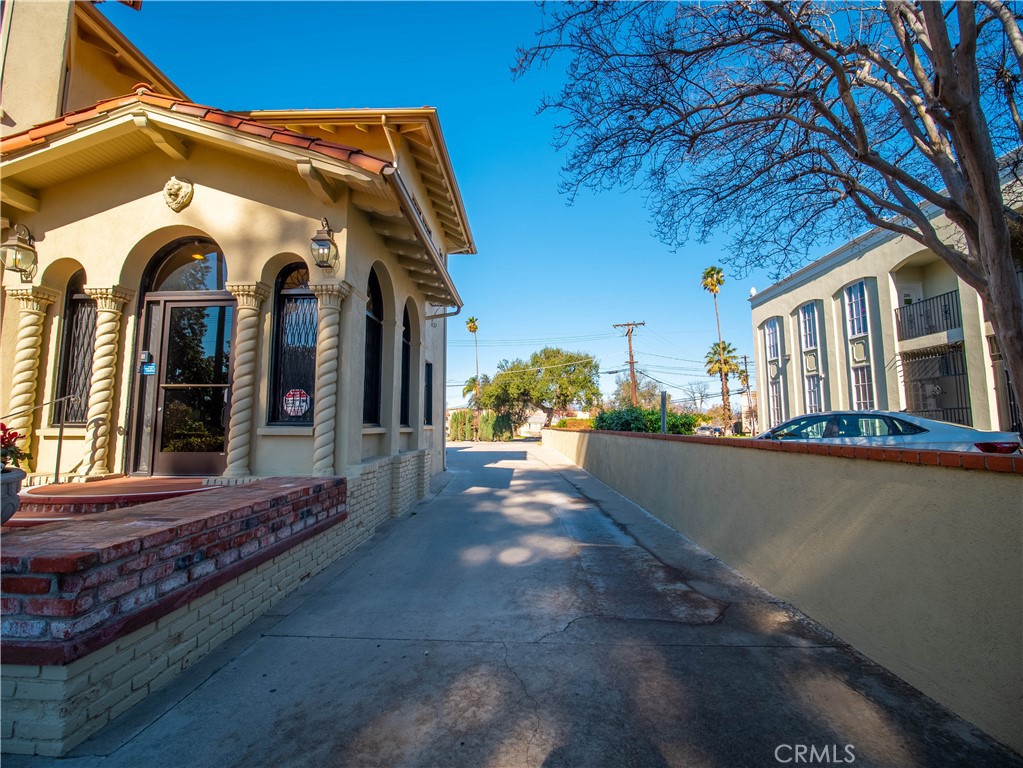 7121 Magnolia Property Photo 3