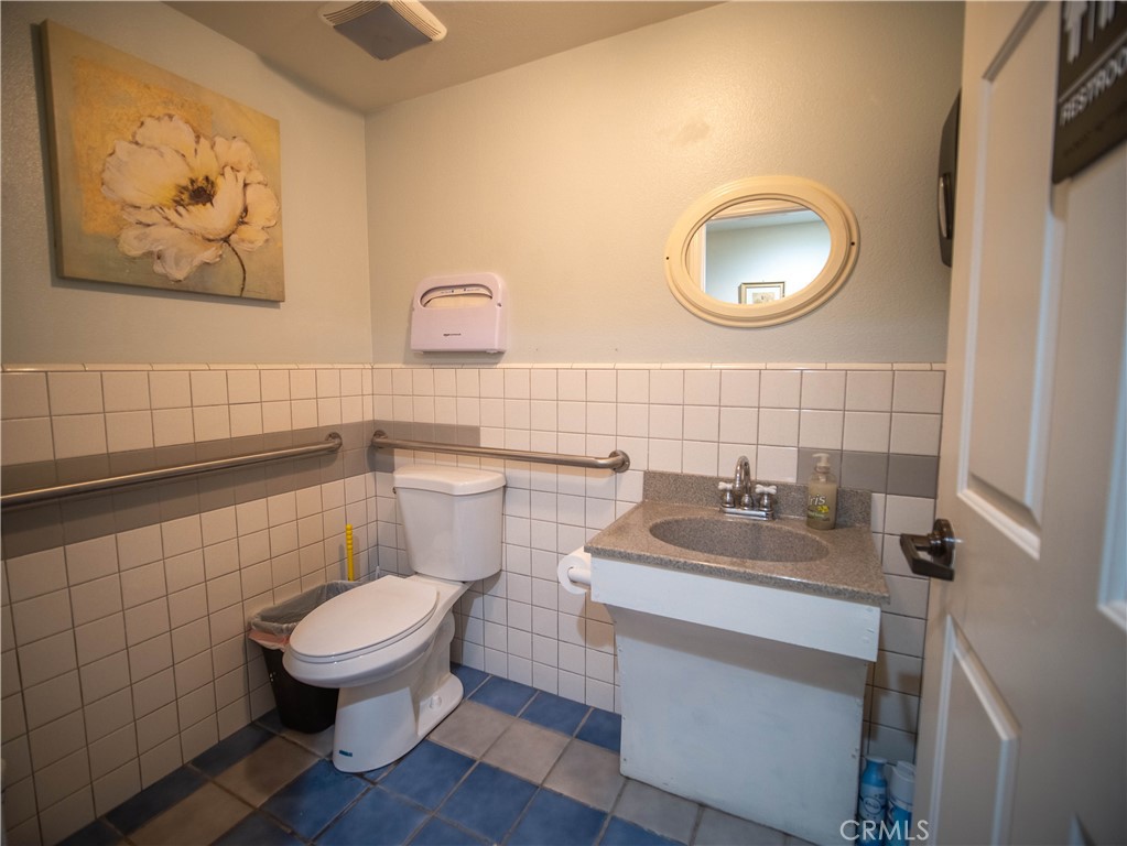 7121 Magnolia Property Photo 33