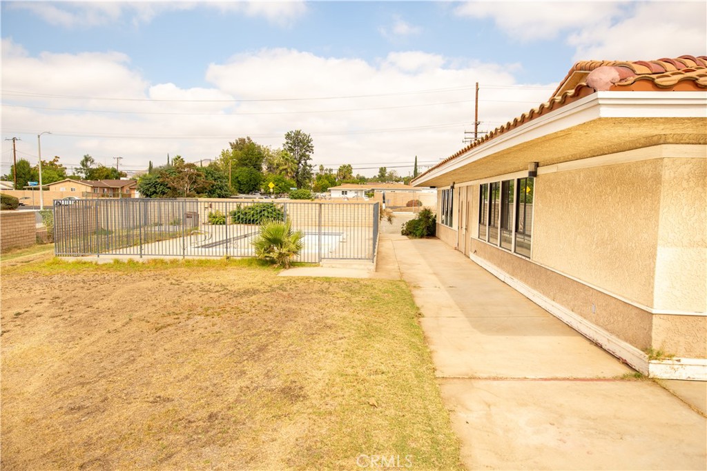 24693 Ironwood Avenue Property Photo 40