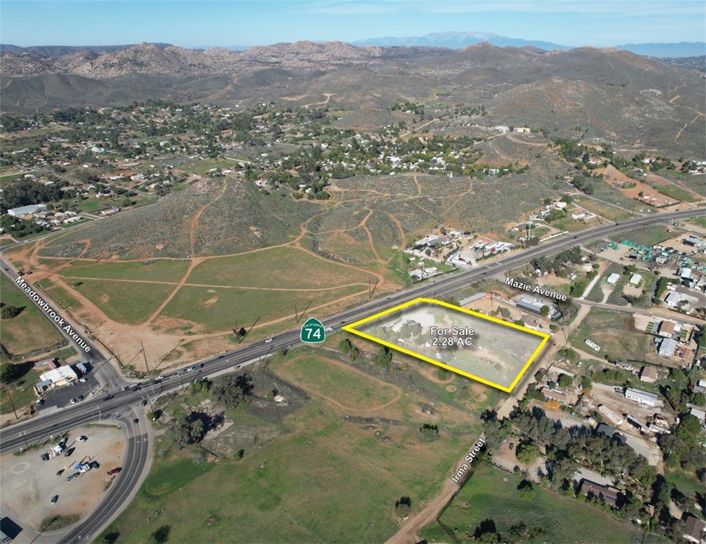 27080 State Highway 74 Property Photo 1