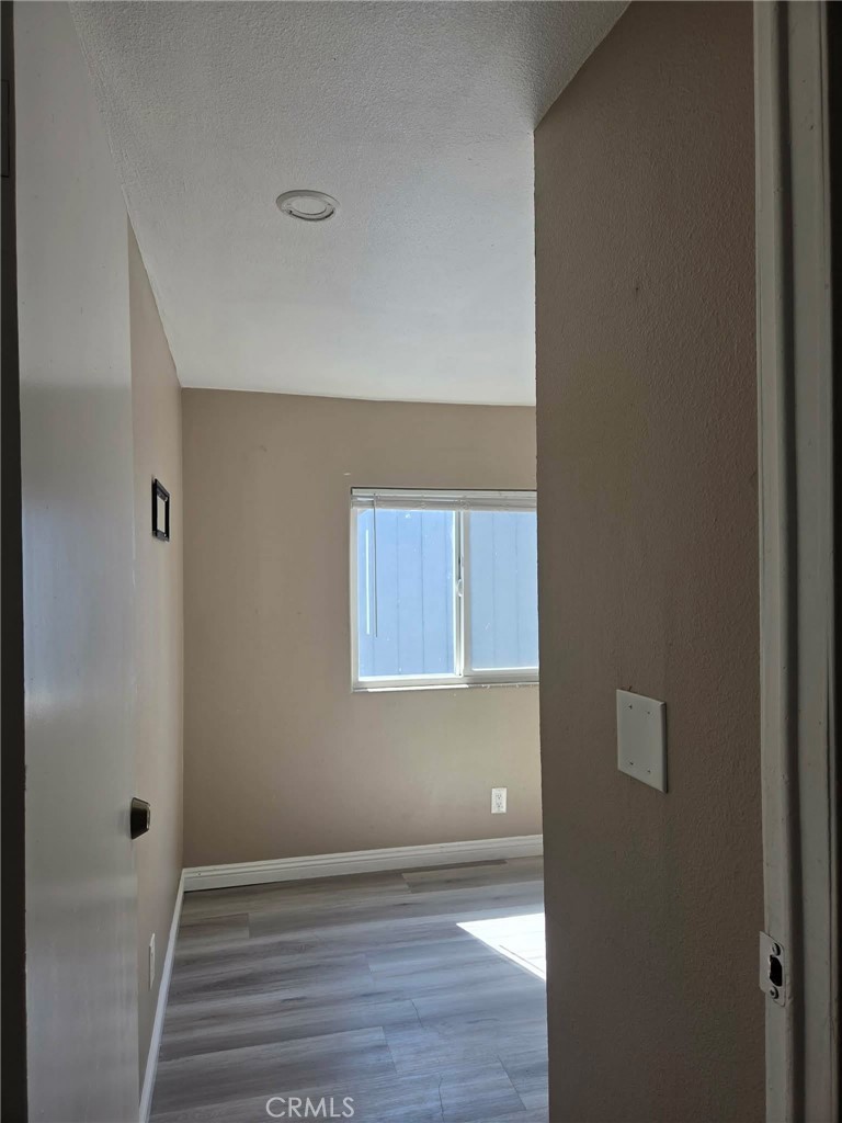 5803 Mission Blvd Property Photo 6