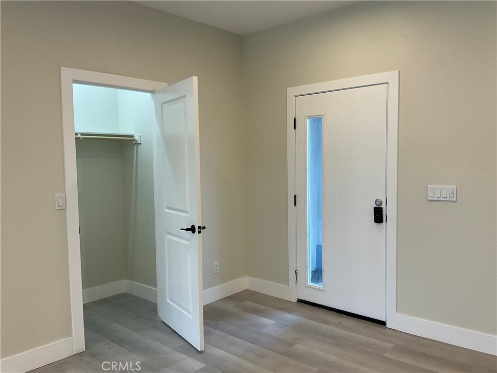 310 N Western Property Photo 6