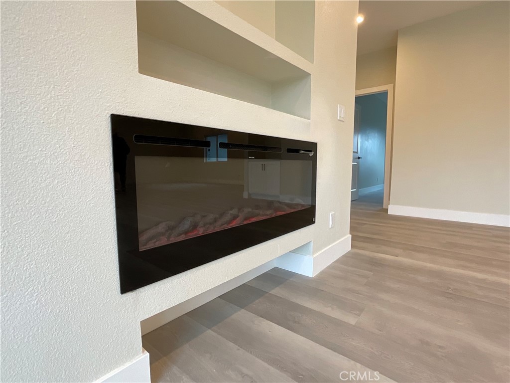 310 N Western Property Photo 14