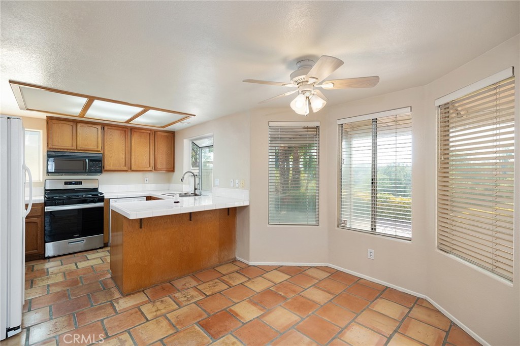 40511 Via Amapola Property Photo 11