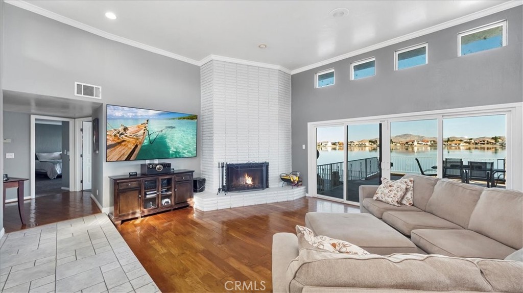 18099 Mariner Property Photo 8