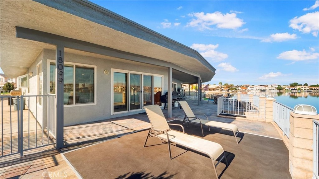 18099 Mariner Property Photo 16