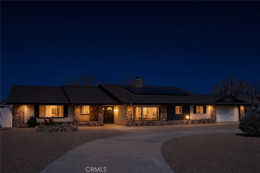 14010 Jicarilla Rd Property Photo 2