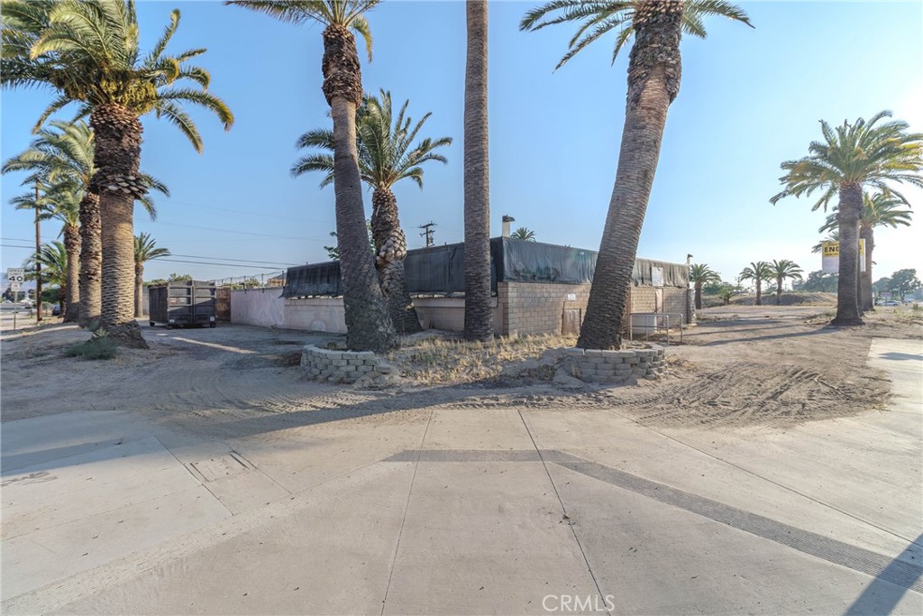 8043 Donna Property Photo 3