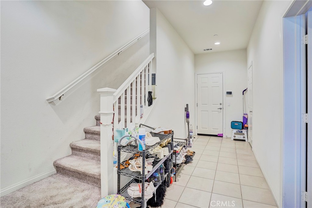 314 N Standard Property Photo 7