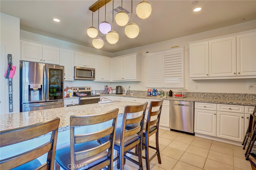 314 N Standard Property Photo 24