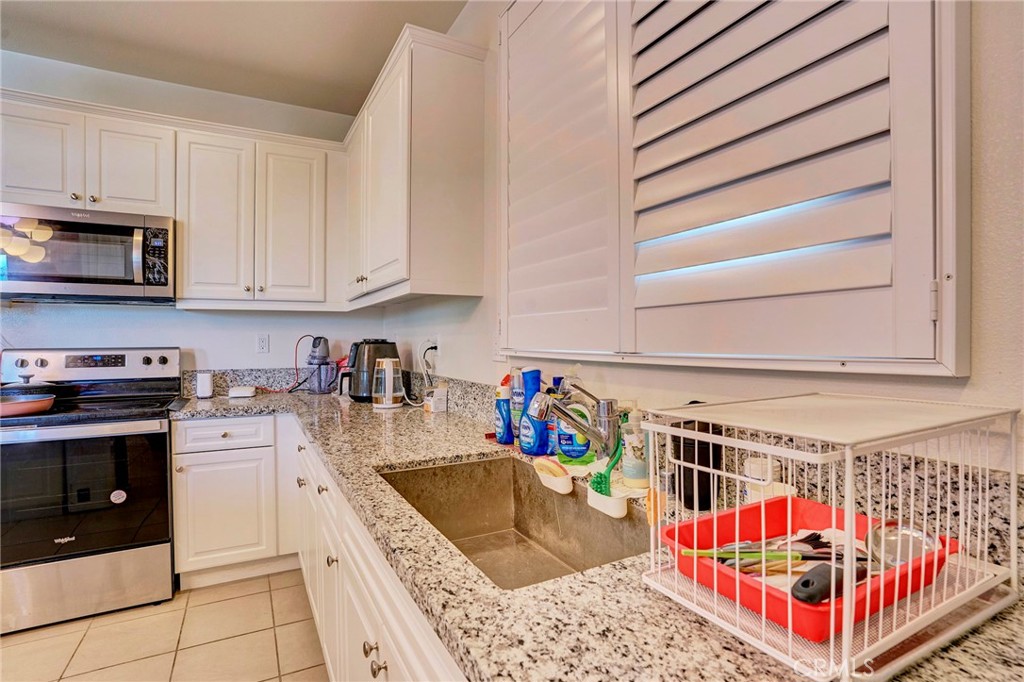 314 N Standard Property Photo 26