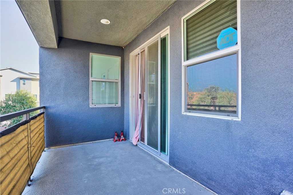 314 N Standard Property Photo 33