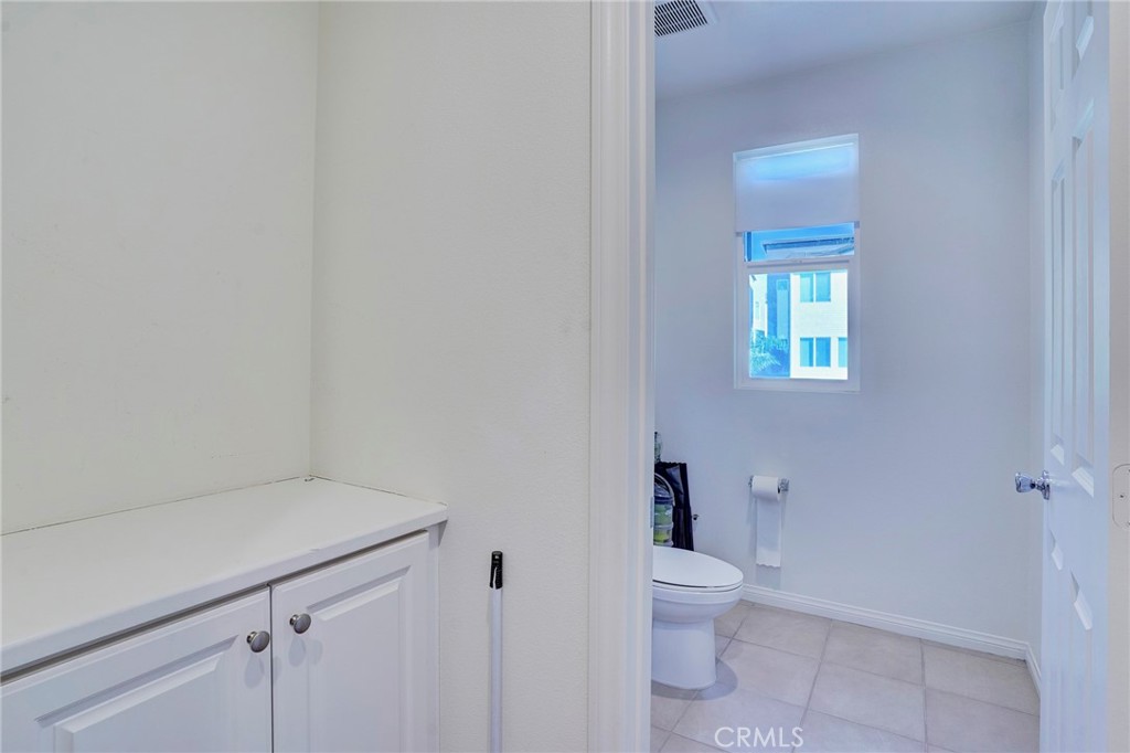 314 N Standard Property Photo 34