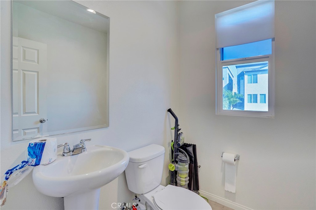 314 N Standard Property Photo 35