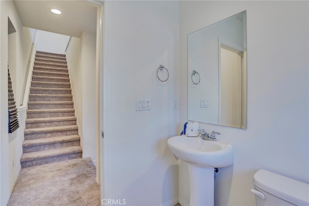 314 N Standard Property Photo 36