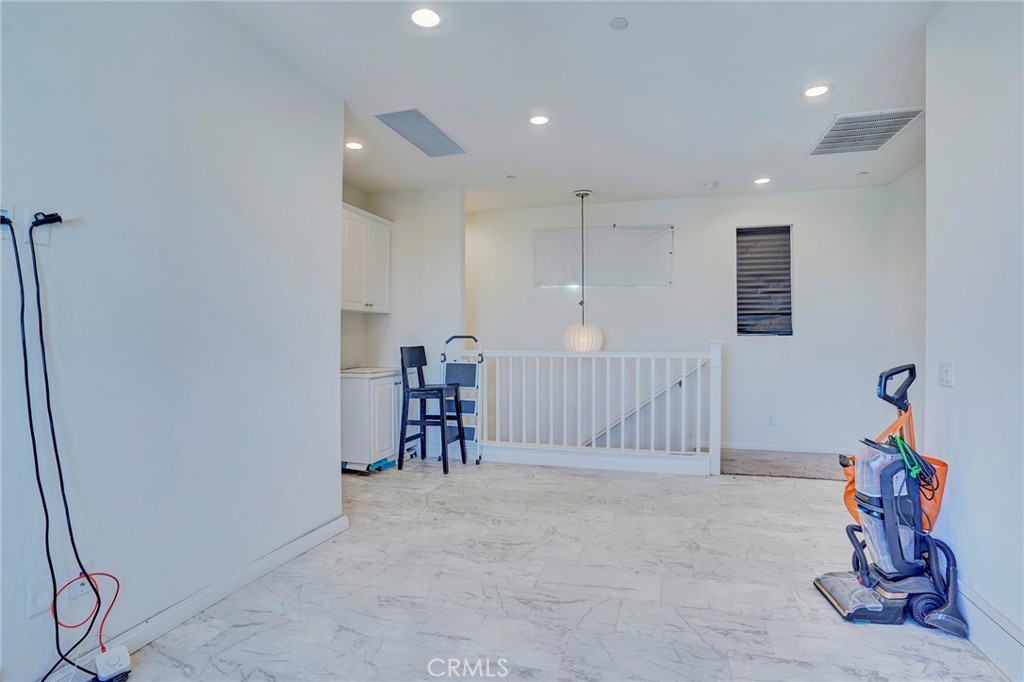 314 N Standard Property Photo 42