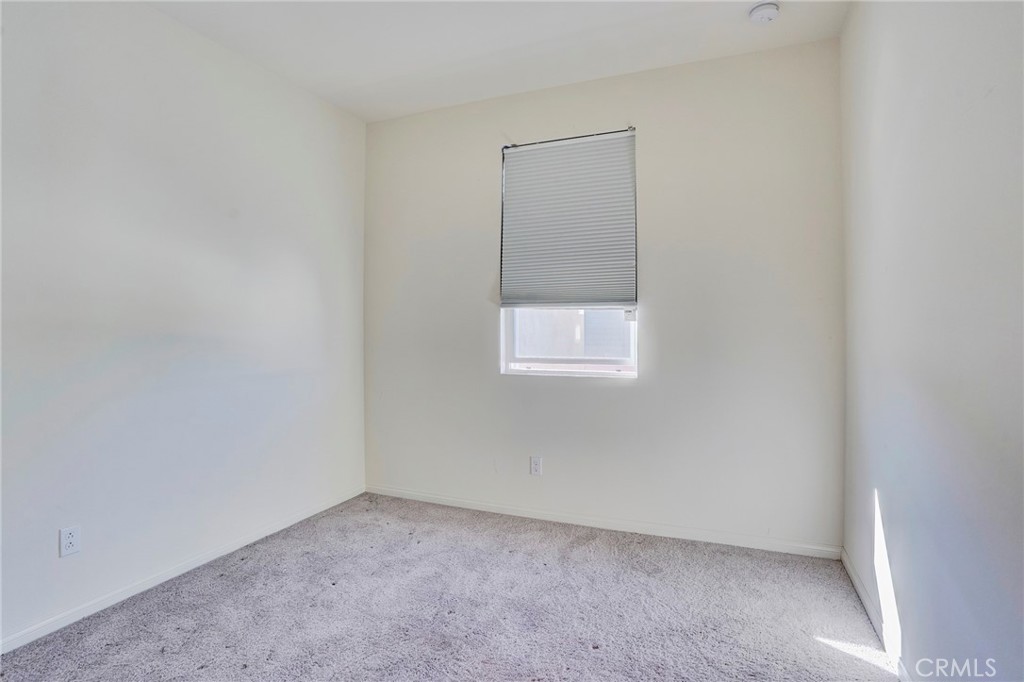 314 N Standard Property Photo 46