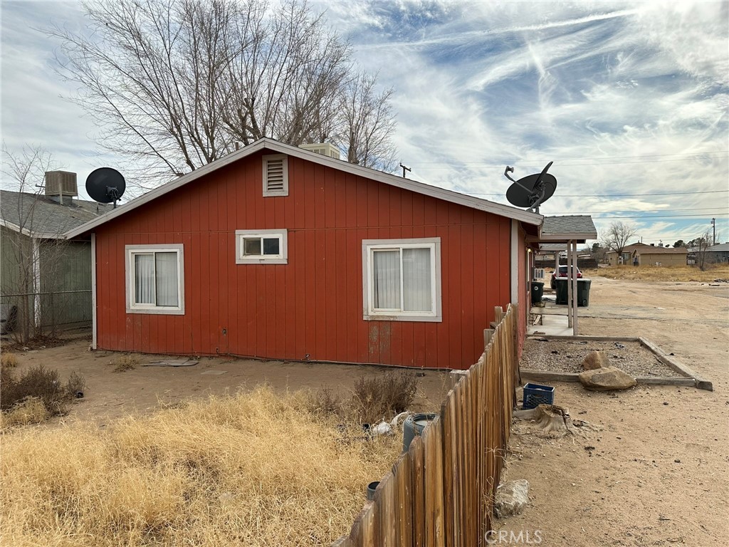 12050 Sand Ave Property Photo 5