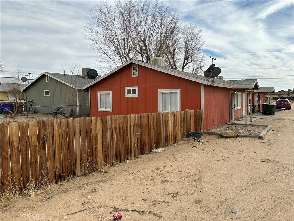 12050 Sand Ave Property Photo 6
