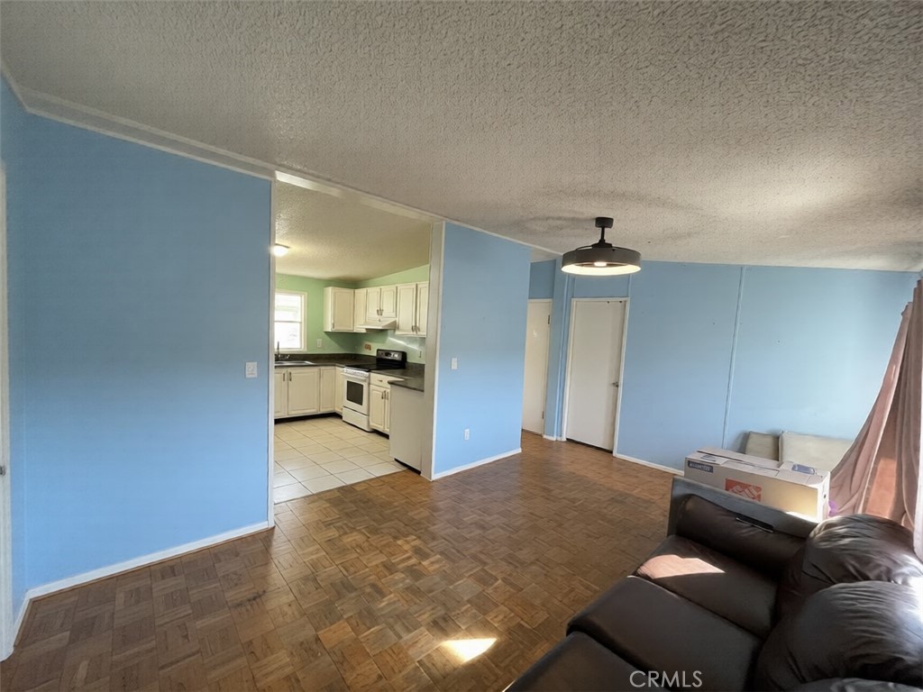 8200 Bolsa Avenue 103 Property Photo 10