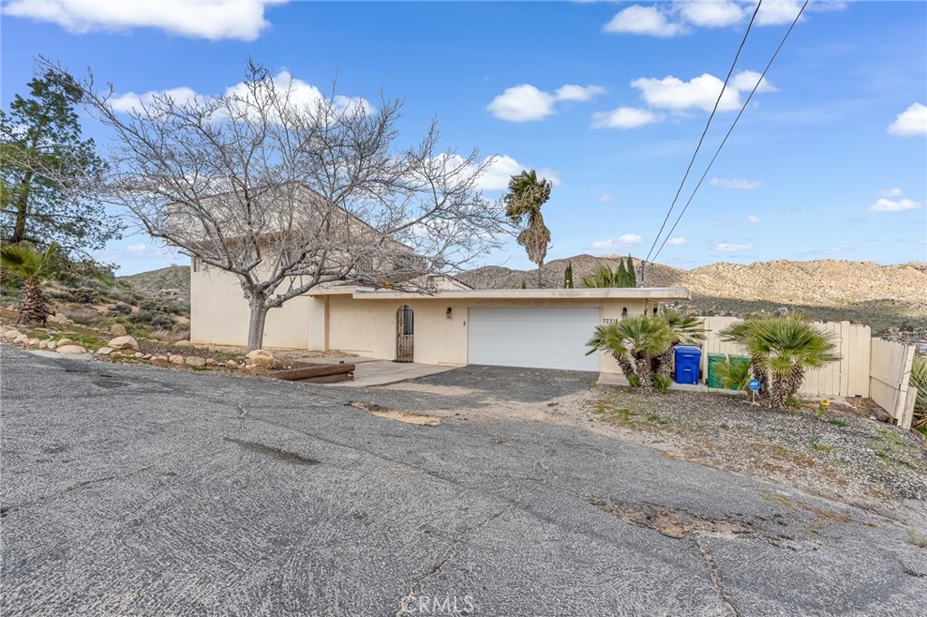 7731 Arrowhead Property Photo 3