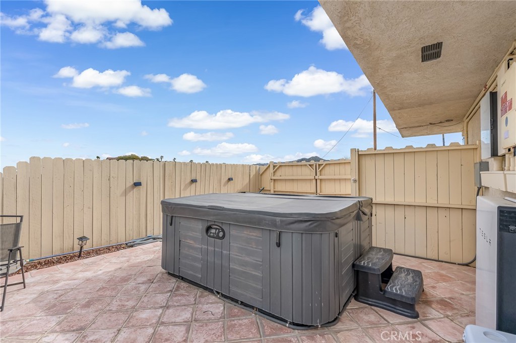 7731 Arrowhead Property Photo 13