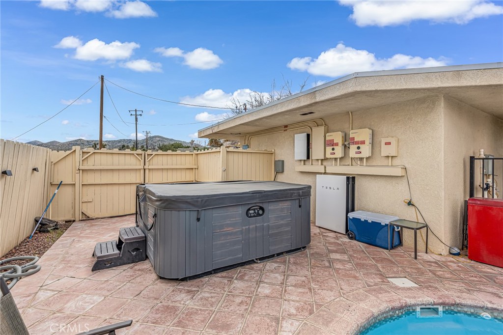 7731 Arrowhead Property Photo 15