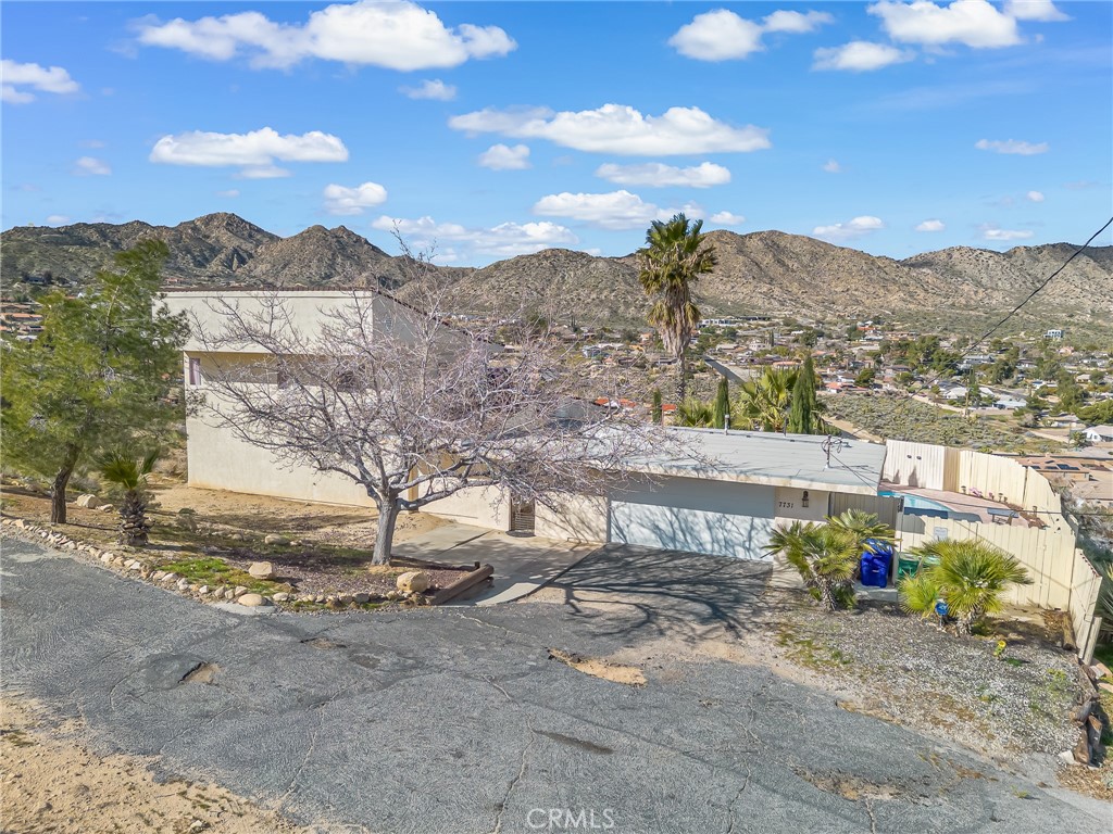 7731 Arrowhead Property Photo 24