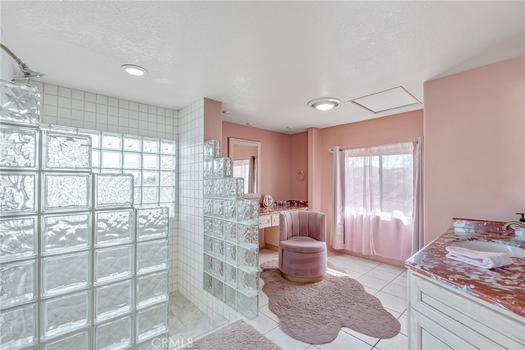 7731 Arrowhead Property Photo 56