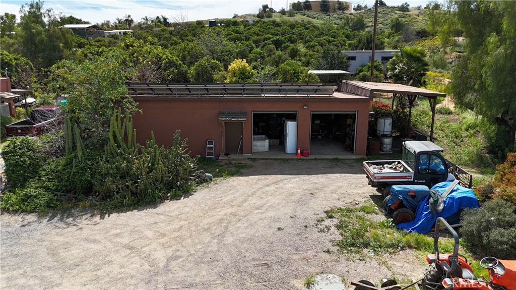 17575 Wicker Property Photo 6