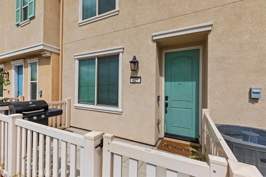 425 N Beechwood Property Photo 4