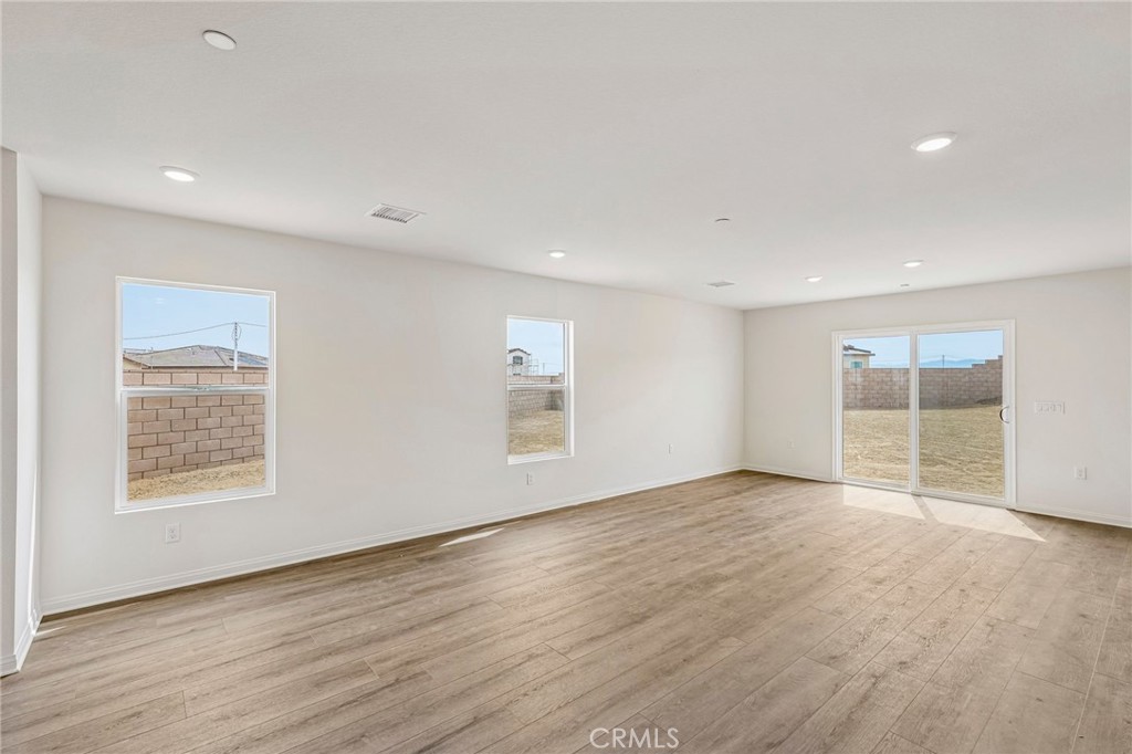 10635 Sea Venture Way Property Photo 6
