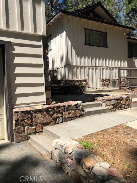 1055 Playground Property Photo 11