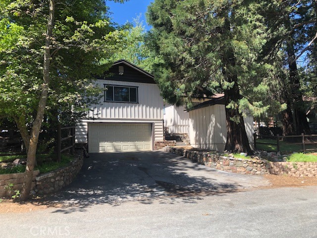 1055 Playground Property Photo 31