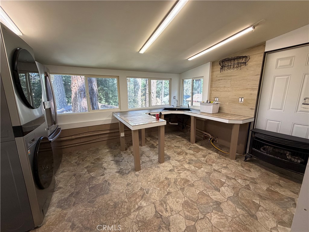 1055 Playground Property Photo 35
